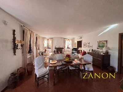 Villa in vendita a Capriva del Friuli - foto 4
