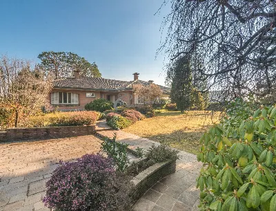 Villa in vendita a Fenegrò - foto 4