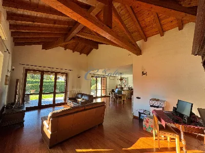 Villa in vendita a Carimate - foto 2