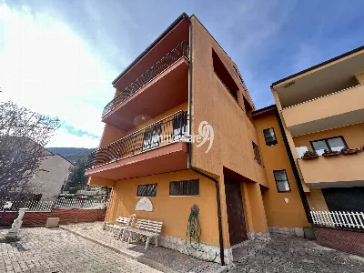 Villa in vendita a L'Aquila, Roio, Bellavi... - foto 2