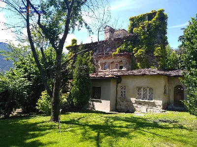 Villa in vendita a Aosta - foto 1