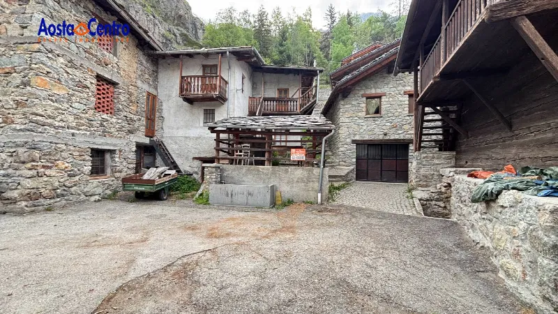 Rustico/Casale in vendita a Oyace - foto 1