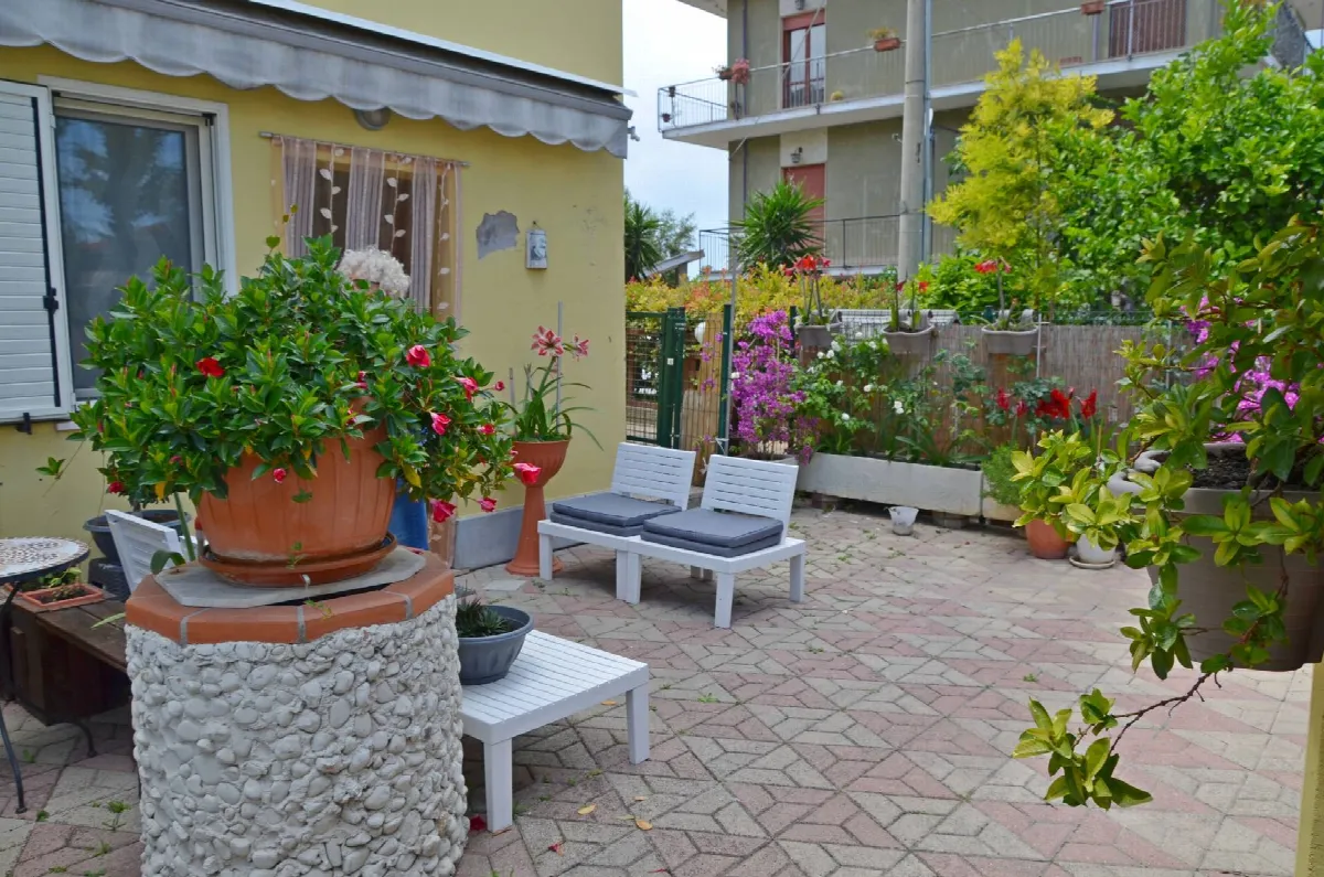 Casa Indipendente in vendita a Montesilvano - foto 2