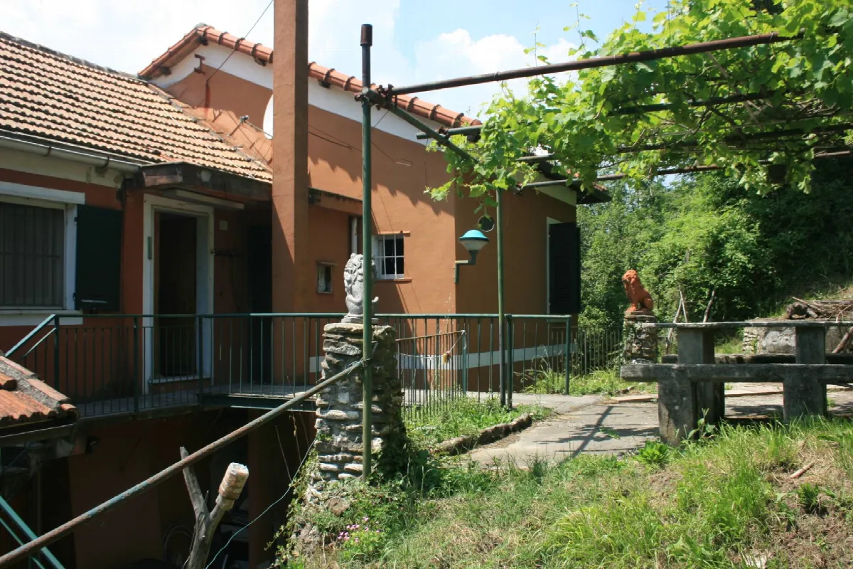 Casa Indipendente in vendita a Serra Riccò - foto 2