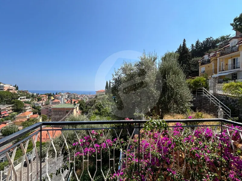 Casa Indipendente in vendita ad Alassio - foto 1