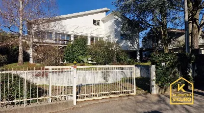 Villa in vendita a Vergiate - foto 1