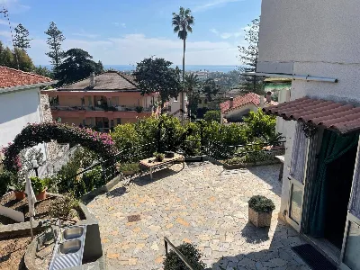 Villa in vendita a Vallecrosia - foto 2