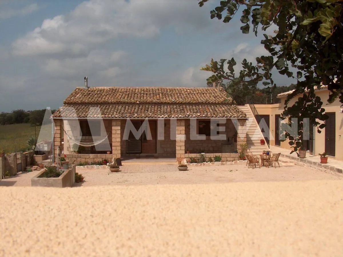 Rustico/Casale in vendita a Ragusa, Puntarazzi, Pozzillo, Donnafugata, Punta Braccetto - foto 3