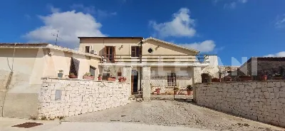 Villa in vendita a Modica - foto 1
