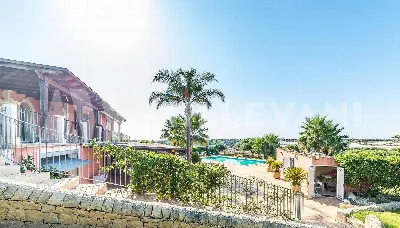 Villa in vendita a Modica - foto 1
