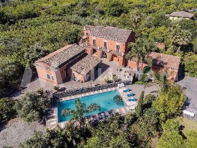 Villa a Santa Venerina