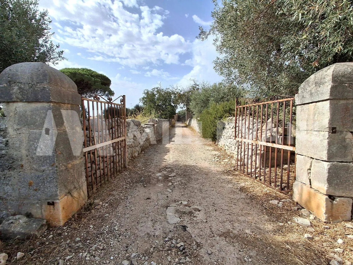 Rustico/Casale in vendita a Rosolini - foto 2