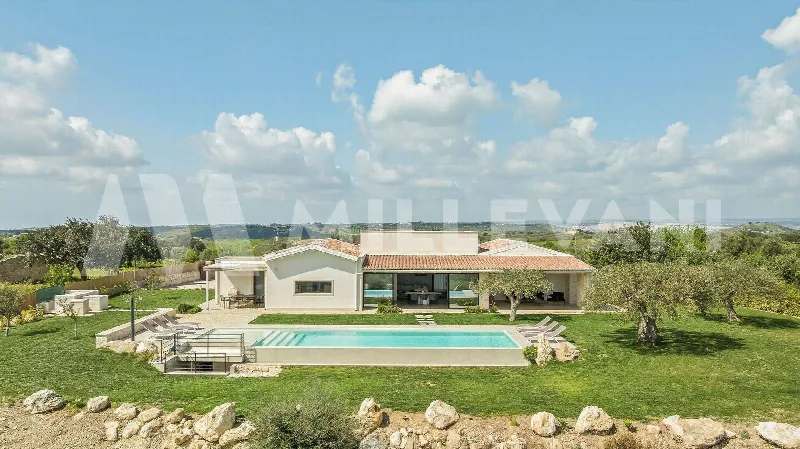 Villa in vendita a Noto - foto 1
