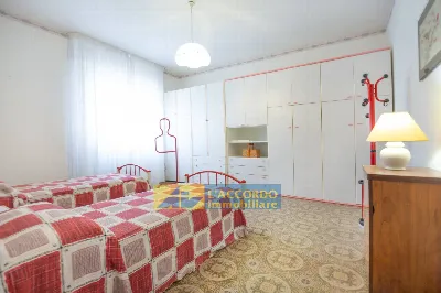 Casa Indipendente in vendita a Fara Filior... - foto 2