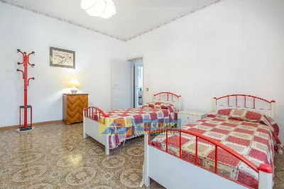 Casa Indipendente in vendita a Fara Filior... - foto 7