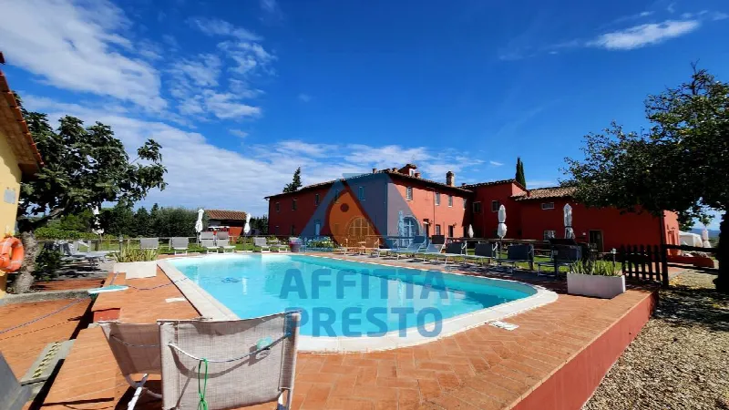 Palazzo/Stabile in vendita a Lastra a Signa - foto 1