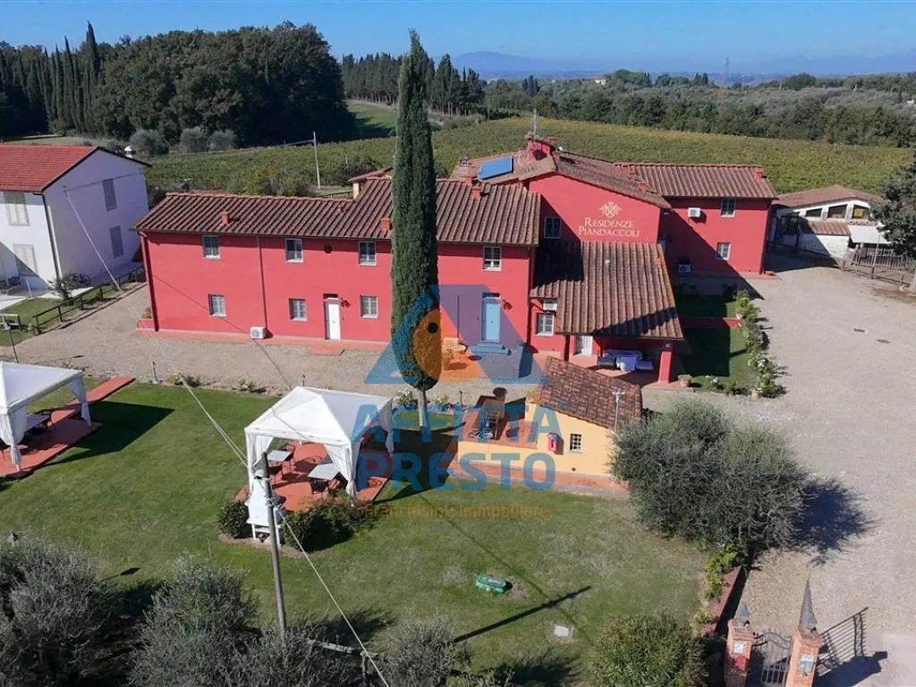 Palazzo/Stabile in vendita a Lastra a Signa - foto 2