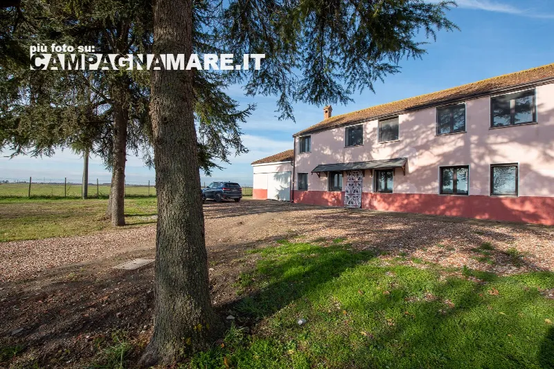 Rustico/Casale in vendita a Codigoro - foto 1
