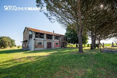 Rustico/Casale a Jolanda di Savoia