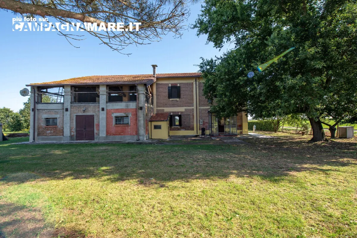 Rustico/Casale in vendita a Jolanda di Savoia - foto 3