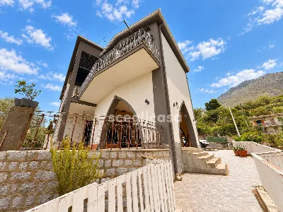 Villa a Carini