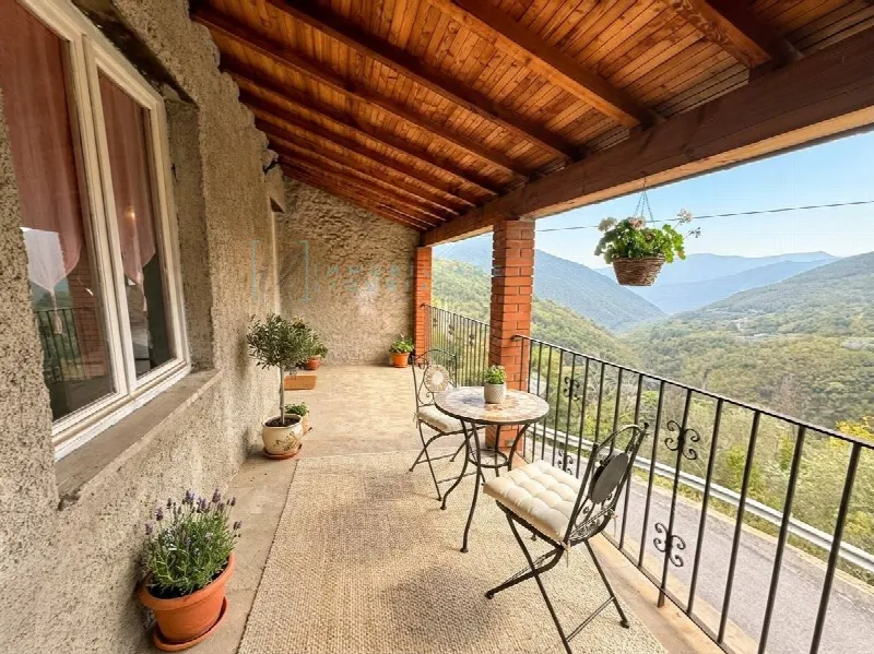 Rustico/Casale in vendita ad Armo - foto 1