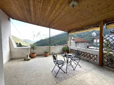 Rustico/Casale in vendita a Rezzo - foto 1