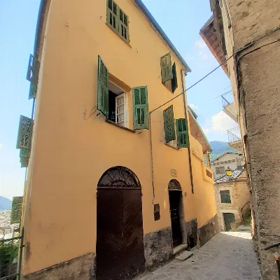 Rustico/Casale in vendita a Rezzo - foto 2
