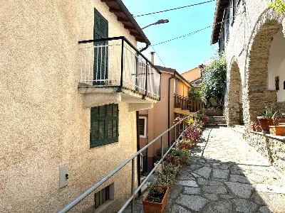 Rustico/Casale in vendita a Arnasco - foto 2