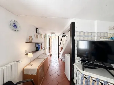 Rustico/Casale in vendita a Rezzo - foto 8