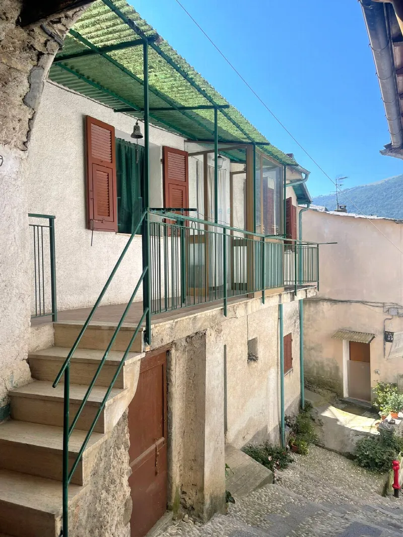 Rustico/Casale in vendita a Cosio d'Arroscia - foto 1