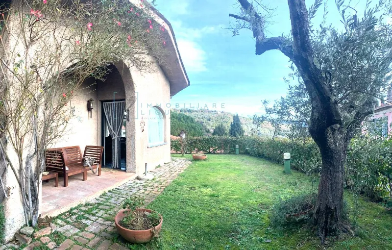 Villa in vendita a Casanova Lerrone - foto 1