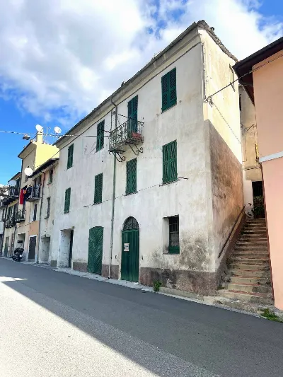 Rustico/Casale in vendita a Pieve di Teco - foto 1