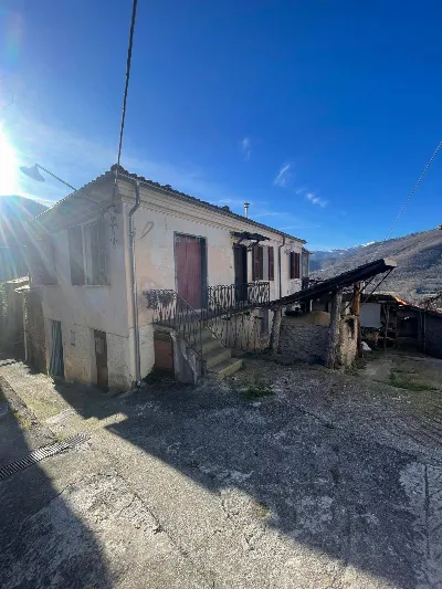 Rustico/Casale a Pieve di Teco