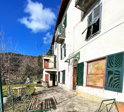 Rustico/Casale a Pieve di Teco