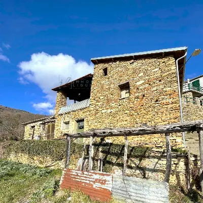 Rustico/Casale in vendita a Pieve di Teco - foto 2