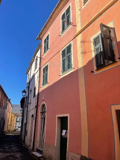 Rustico/Casale a Lucinasco
