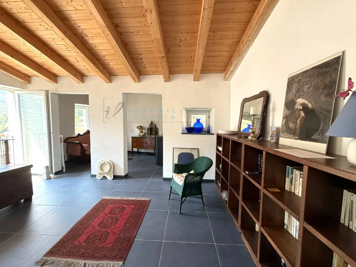 Rustico/Casale in vendita a Rezzo - foto 4