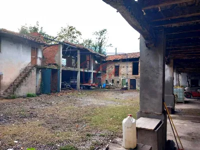 Rustico/Casale in vendita a Boltiere - foto 5