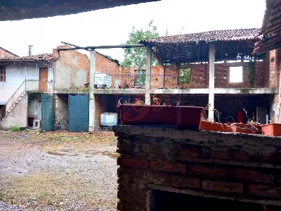 Rustico/Casale in vendita a Boltiere - foto 6