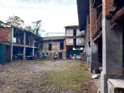 Rustico/Casale in vendita a Boltiere - foto 8