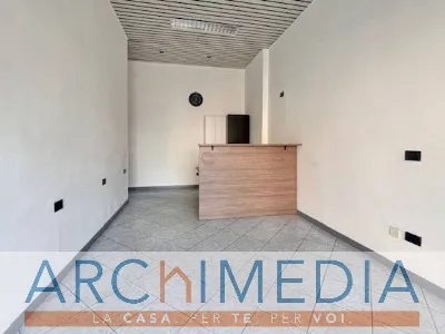 Ufficio in vendita a Varese, Centro, biumo... - foto 1