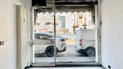 Ufficio in vendita a Varese, Centro, biumo... - foto 9