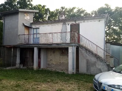 Rustico/Casale in vendita a Basciano - foto 1
