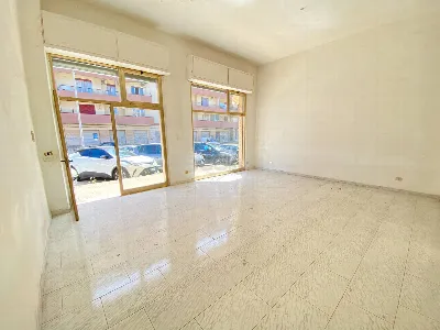 Ufficio in vendita a Siracusa, Tica, Zecch... - foto 1