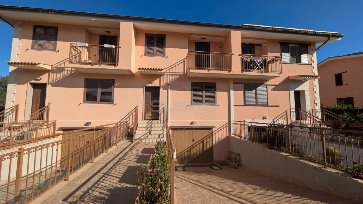 Villa in vendita a Solarino - foto 2