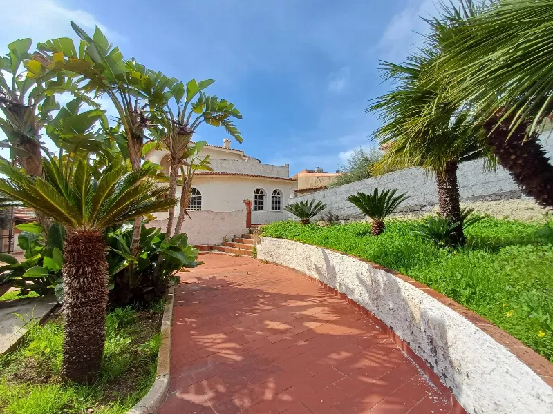 Villa in vendita a Siracusa, Arenella, Ognina, Fontane Bianche - foto 1