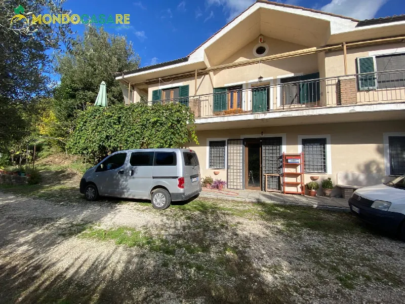 Villa in vendita a San Polo dei Cavalieri - foto 1