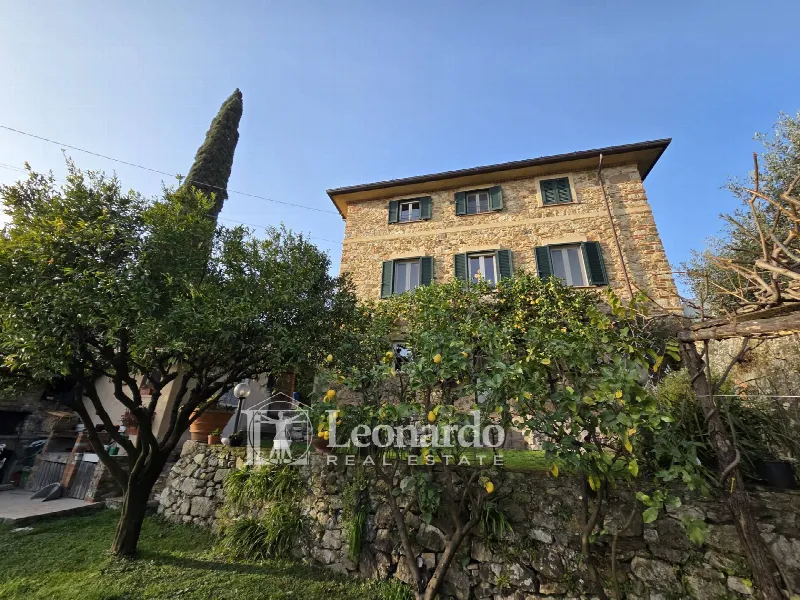 Villa in vendita a Massarosa - foto 1