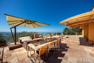 Villa a Massarosa